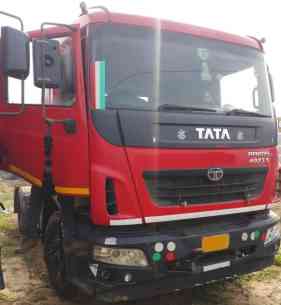 Tata Prima 4023 Images